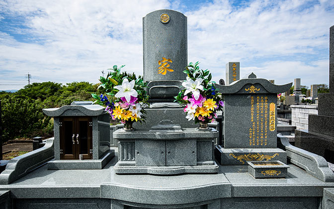 墓石建立