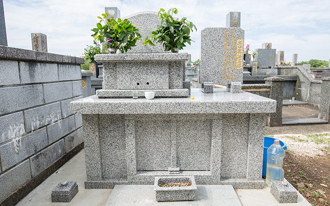 墓石建立